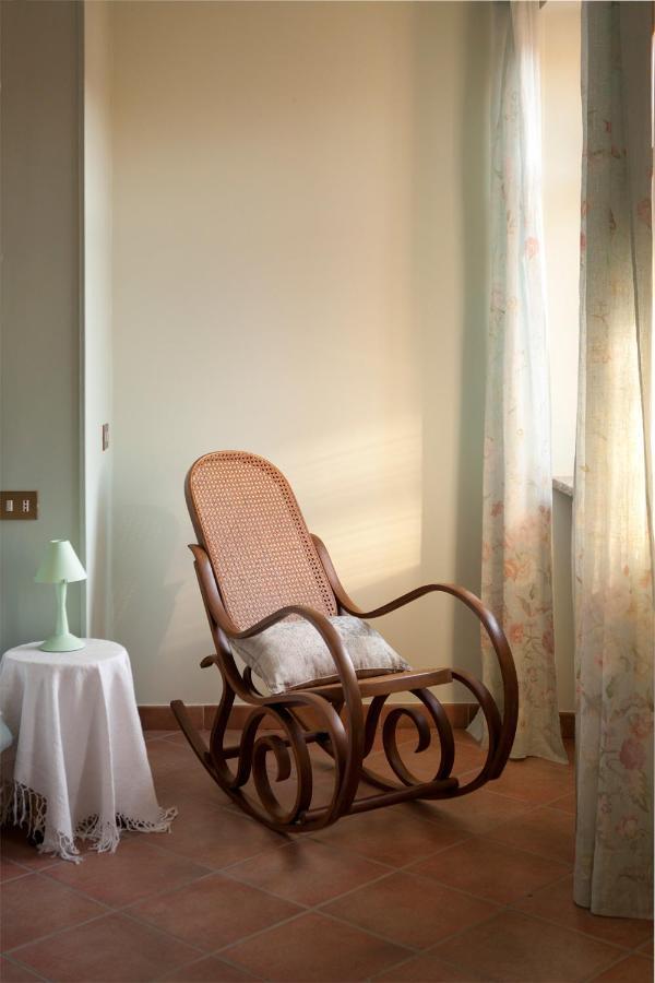 Il Germano Reale Bed and Breakfast Alba  Esterno foto