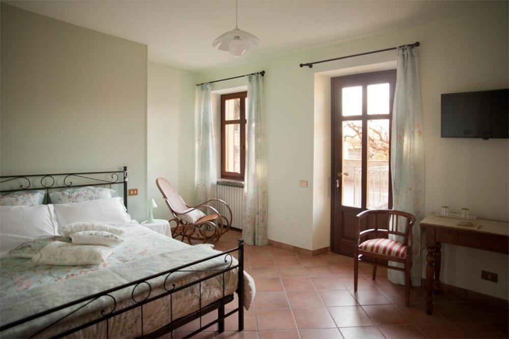 Il Germano Reale Bed and Breakfast Alba  Esterno foto